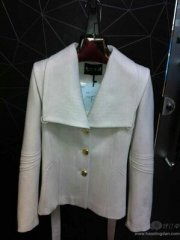 依點(diǎn)諾芬蒂服飾廠 打造服裝服飾的卓越品質(zhì)